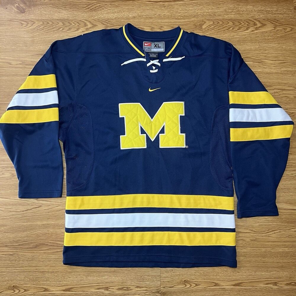 Vintage Nike University of Michigan Wolverines Ice Hockey Jersey Men's Sz XL